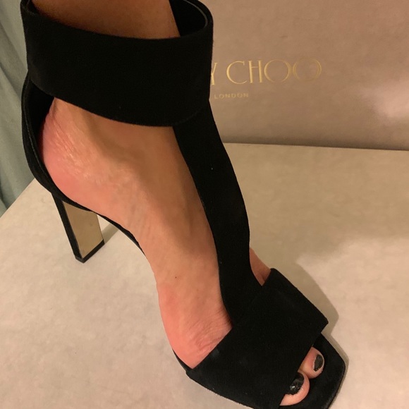 Jimmy Choo Suede Bethel Heel - Picture 5 of 7